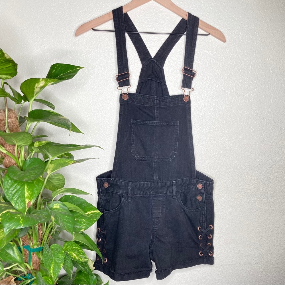Hollister Boyfriend Short Overalls
